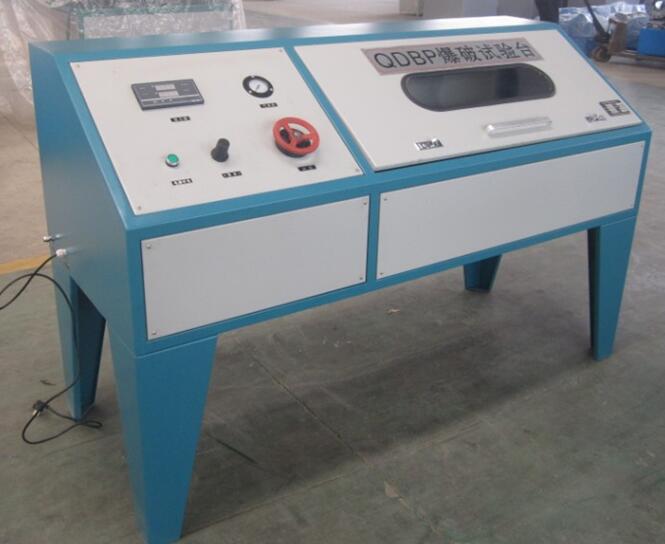 膠管爆破試驗(yàn)臺(tái)