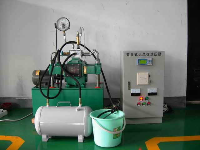 數(shù)顯記錄儀試壓泵圖片2 數(shù)顯記錄儀試壓泵圖片2